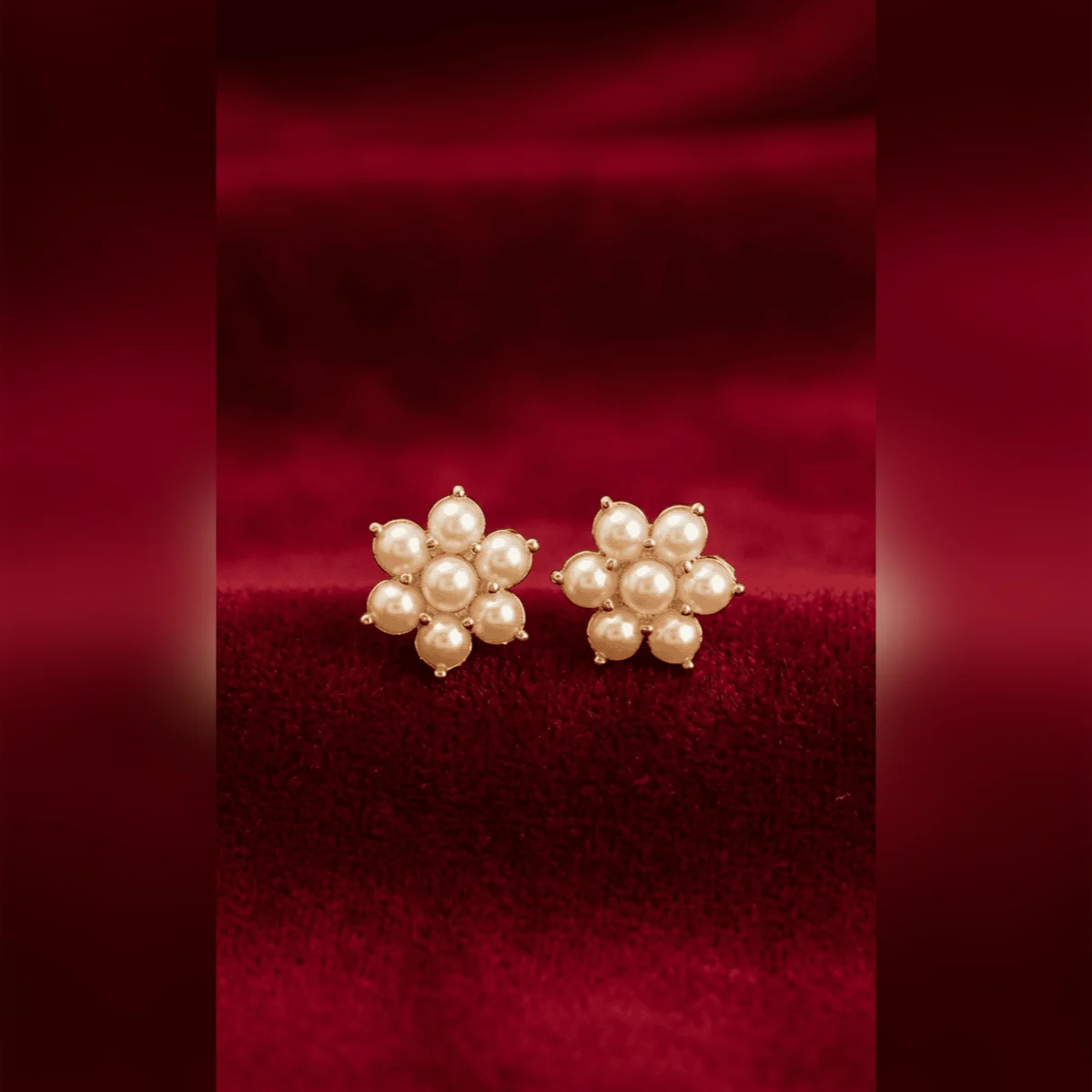Antique Gold Chandelier Earrings with Stone