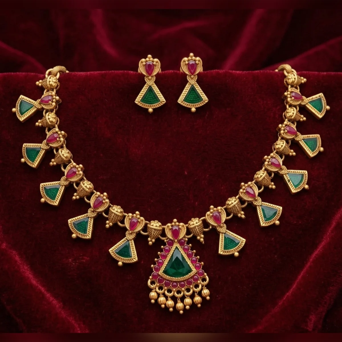 Traditional Gold Temple Necklace Set with Earrings